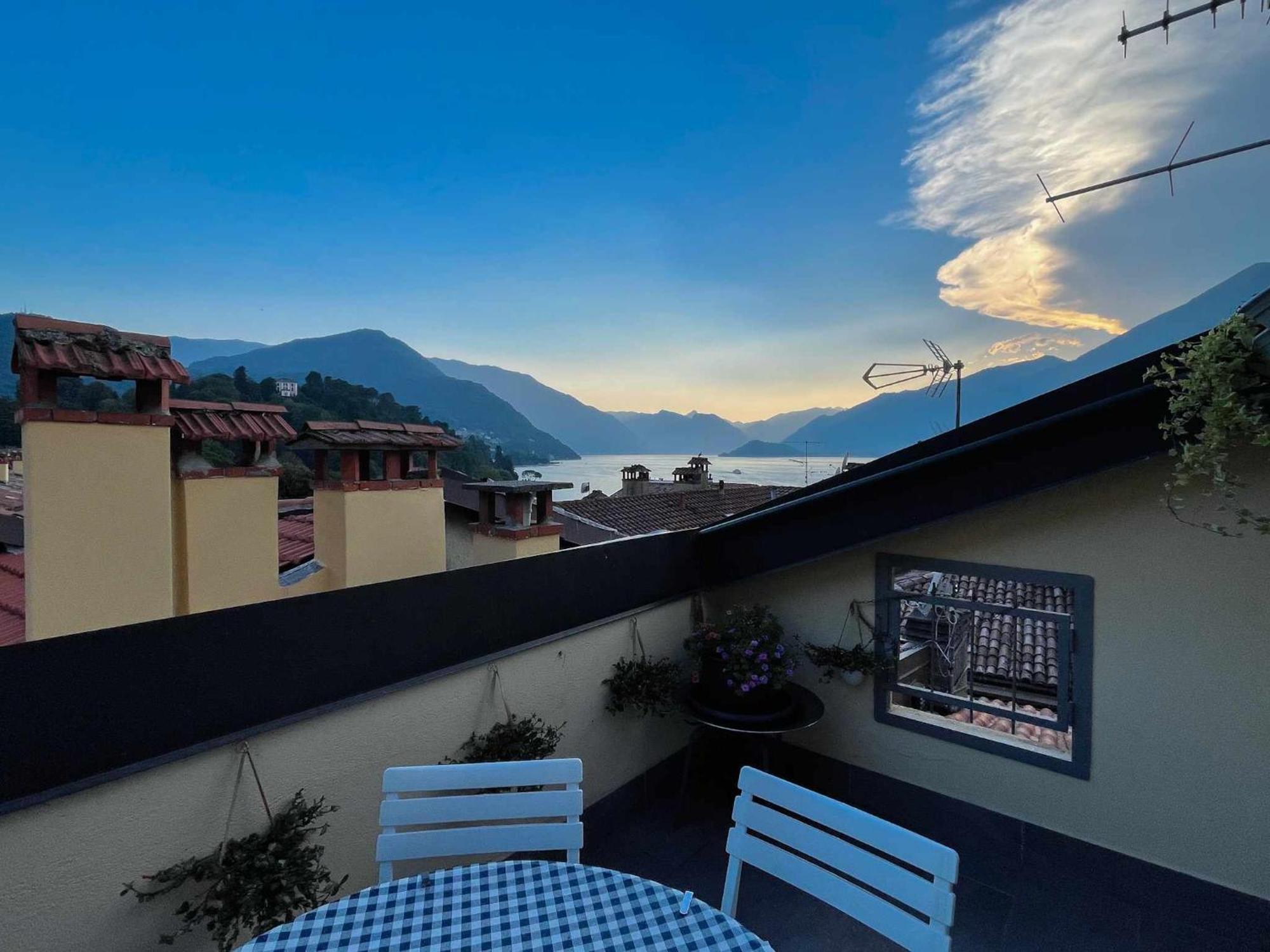 Skyway Apartment With Private Lake View Terrace Bellagio Extérieur photo